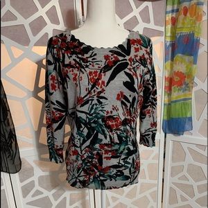 Joseph A Grey Floral Sweater Size M